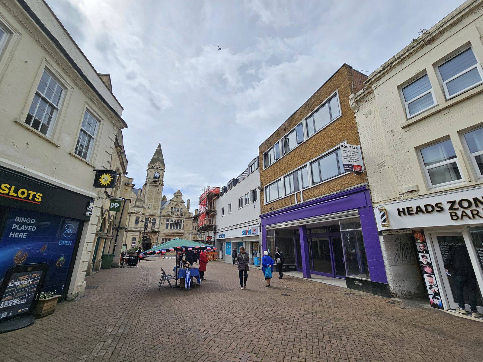 Fore Street, Trowbridge, looking towards the Town Hall, with 32 Fore Street on the right